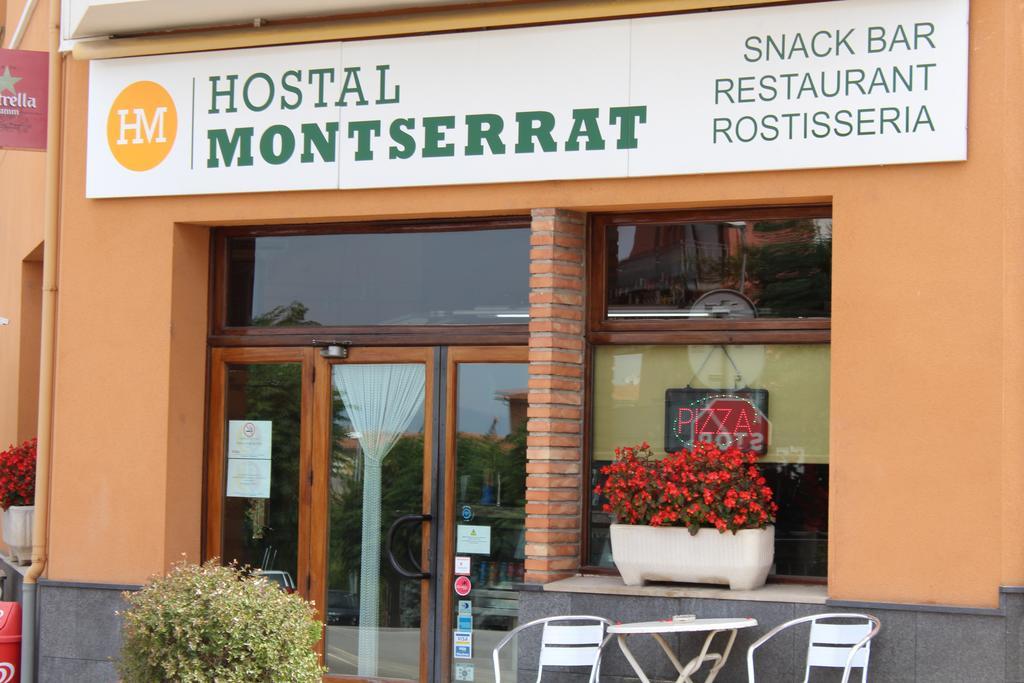 Hostal Montserrat Tona Bagian luar foto